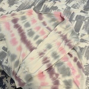 Forever 21 tie dye crew neck